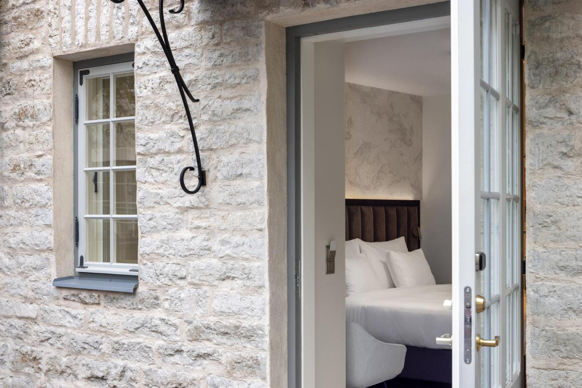 Nunne Boutique Hotel Tallinn Bagian luar foto