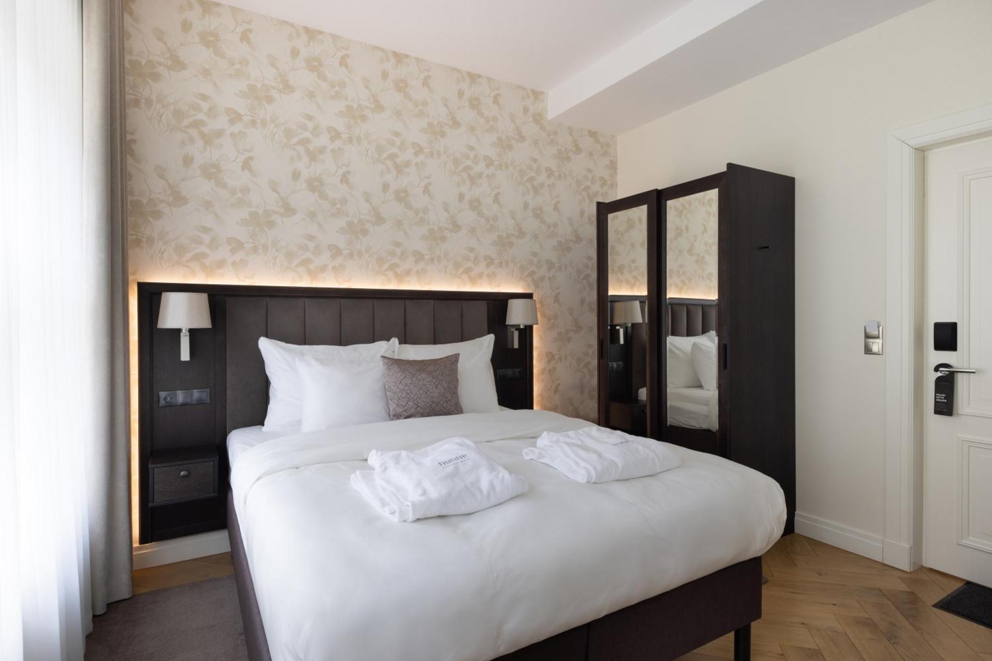 Nunne Boutique Hotel Tallinn Ruang foto